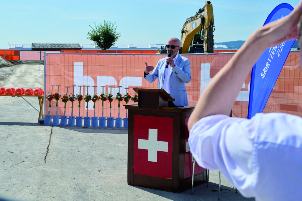 Rede von André Ingold (Stadtpräsident Dübendorf) am Spatenstich des Sportzentrum Zürichs