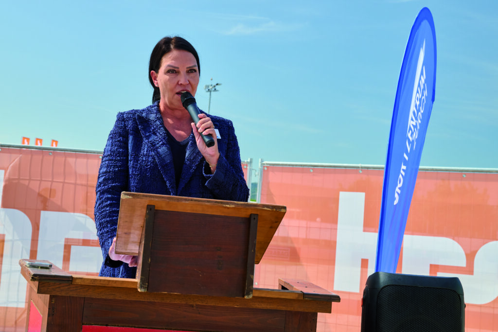 Rebecca Kull, COO HRS